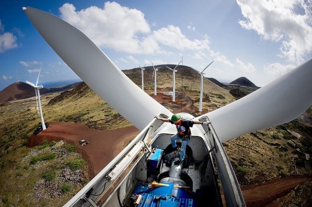 GE Wind Turbine with Battery Back-up